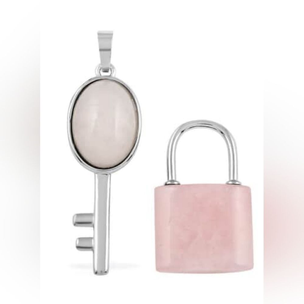 Rose Quartz Lock & Key Pendant - Picture 4 of 14